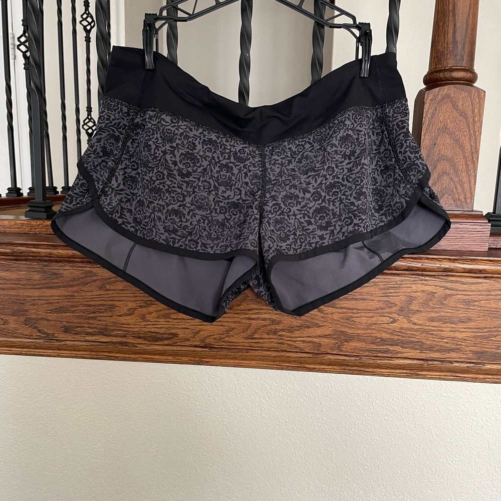 Lululemon Speed Up Short